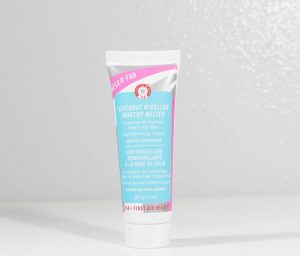 First Aid Beauty Hello Fab Coconut Micellar Makeup Melter