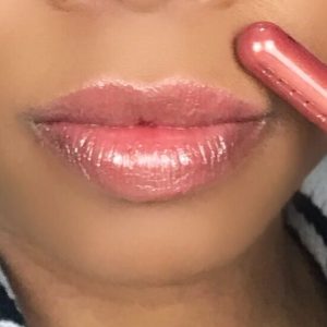 Becca X Chrissy Teigen Lip Icing Glow Gloss Sugar Plum