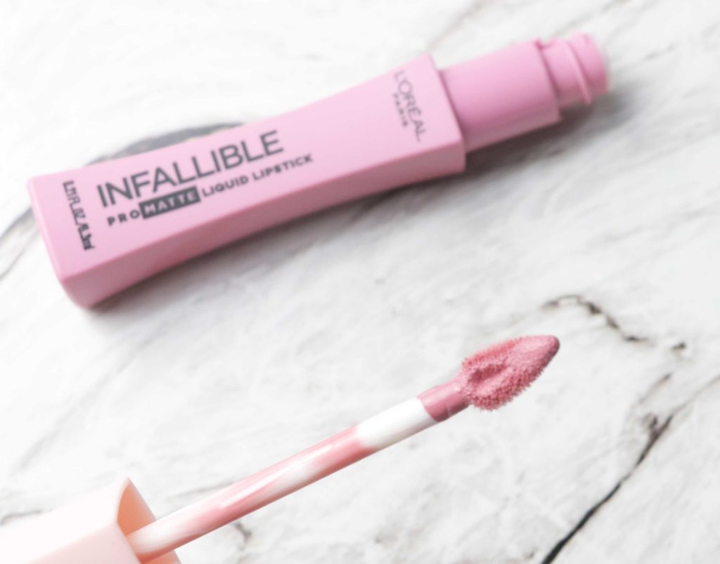 L'Oreal Infallible Dose of Rose 818
