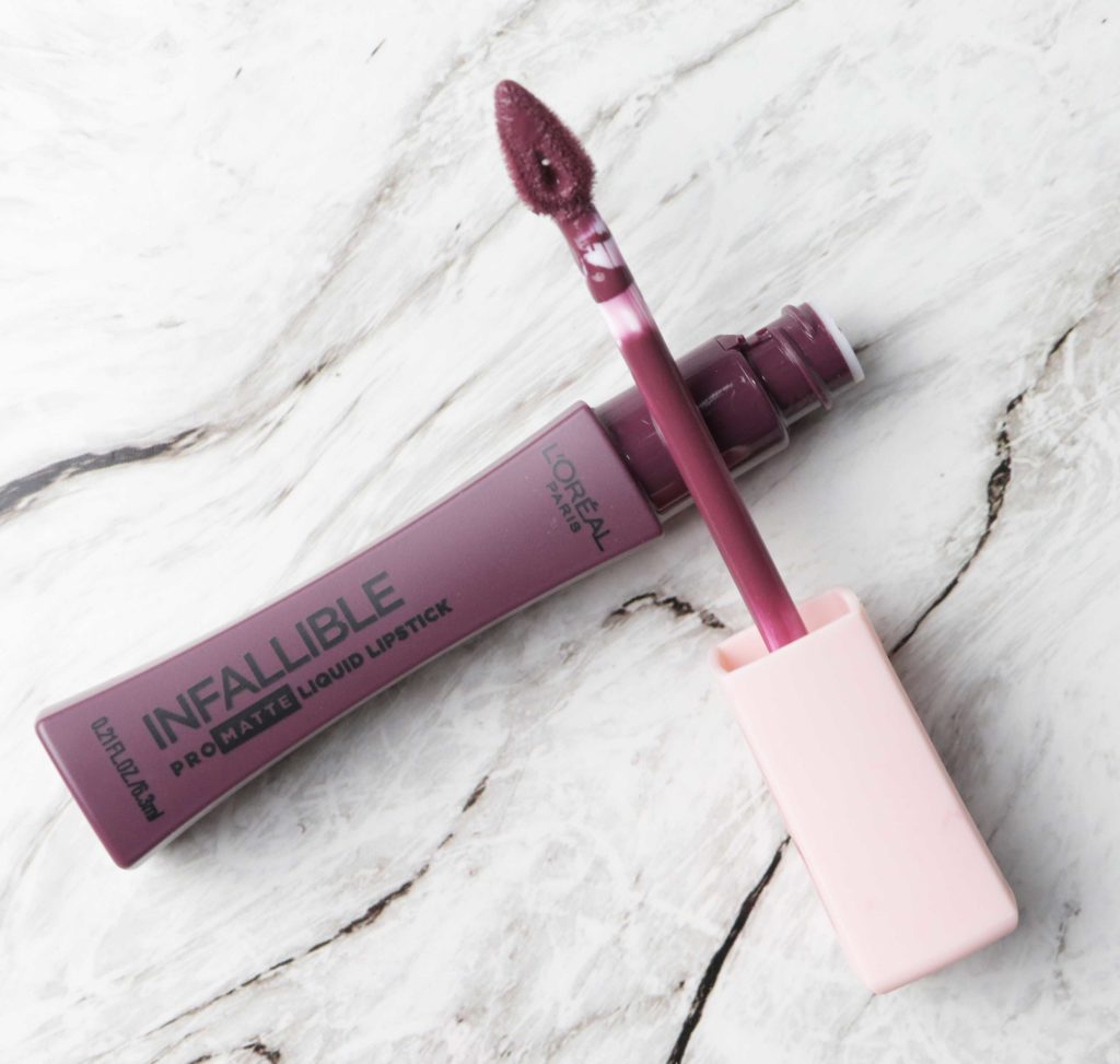 L'Oreal Infallible Blackcurrant Crush 830