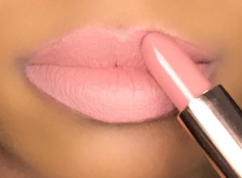 Essence Cosmetics Bold Lipstick